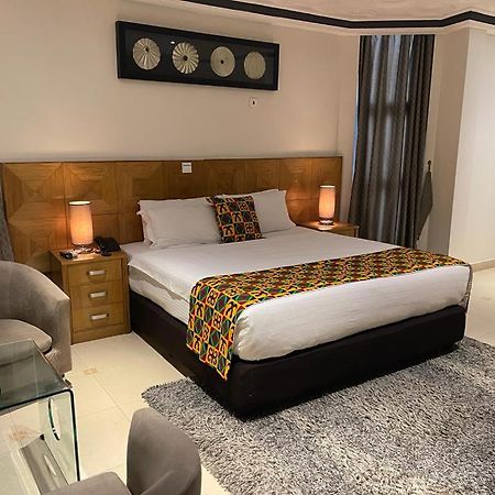 Airport West Hotel Accra Kültér fotó