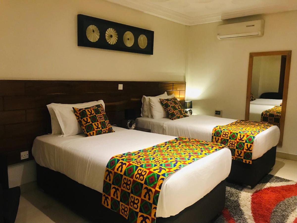 Airport West Hotel Accra Kültér fotó