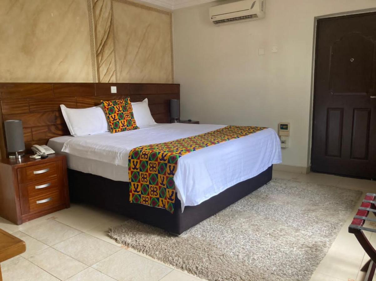 Airport West Hotel Accra Kültér fotó