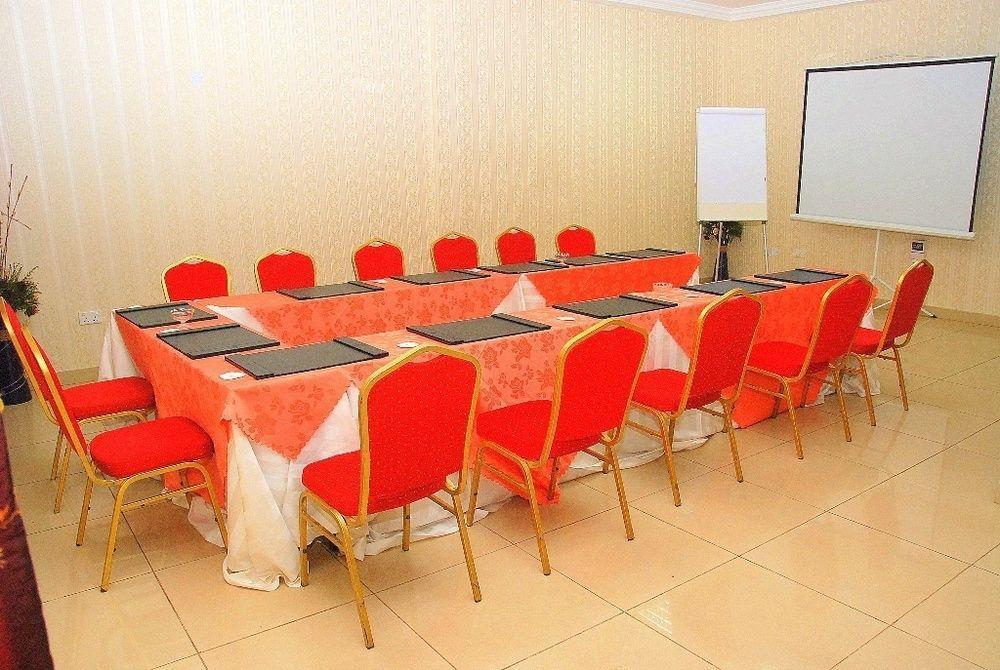 Airport West Hotel Accra Kültér fotó