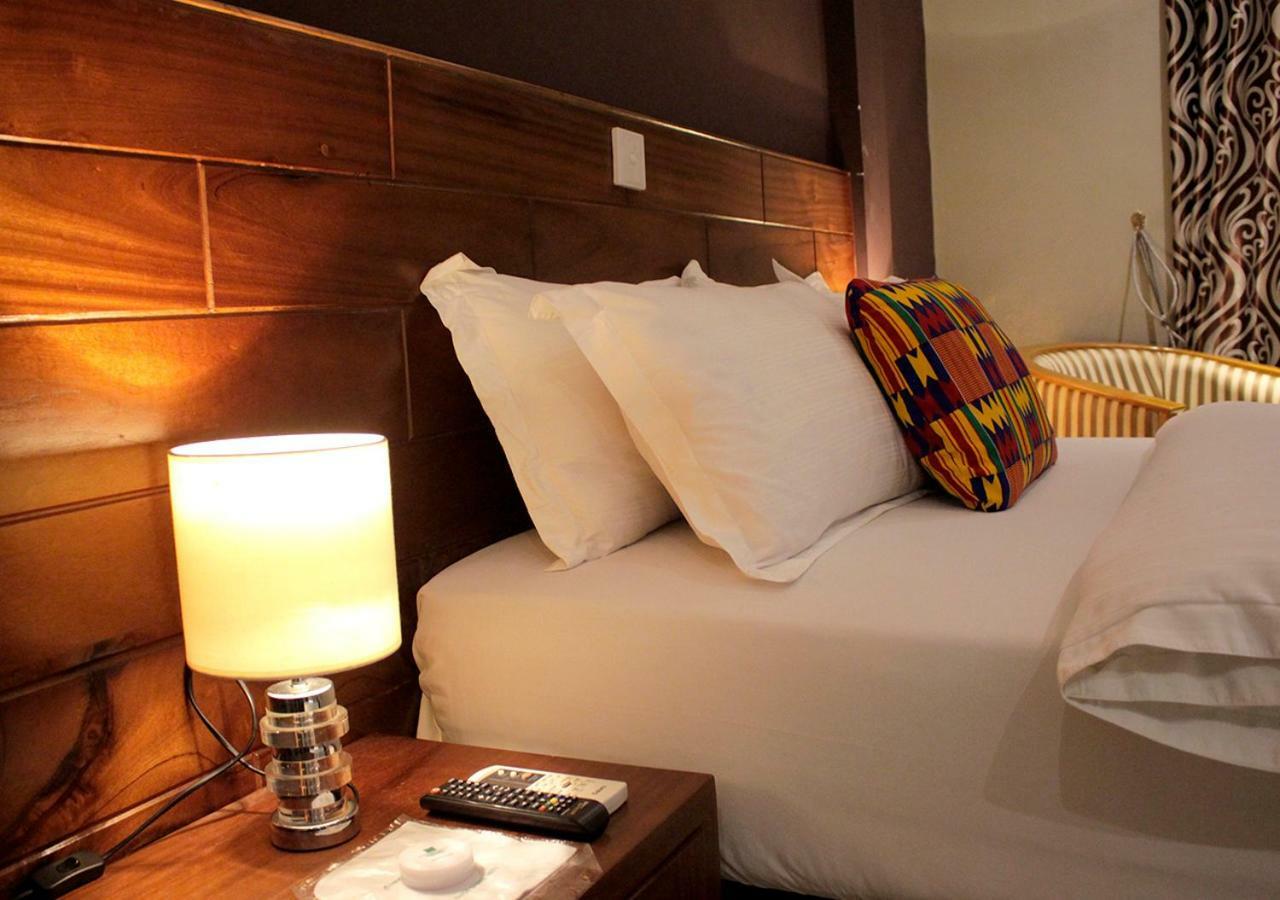 Airport West Hotel Accra Kültér fotó