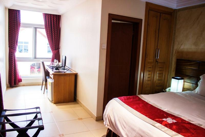 Airport West Hotel Accra Kültér fotó