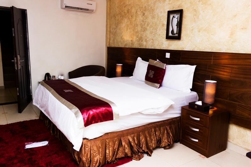 Airport West Hotel Accra Kültér fotó